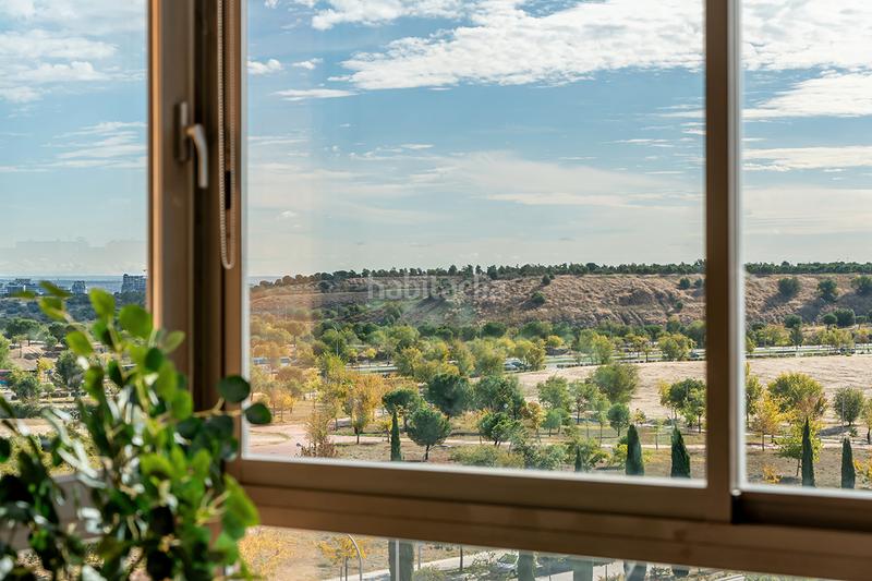 Foto 5cf2dba1-7c2f-4ba5-81c4-9b1c6cedc4e3. Affitto appartamento in calle de isabel clara eugenia 31 in Madrid