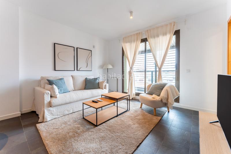 Foto f1351091-a01e-4dbc-b2df-067519d021c1. Location appartement dans calle de la lonja de la seda 19 dans Madrid