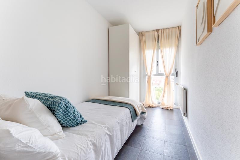 Foto 81340980-063d-48a7-8a24-87bd6ee87ef8. Alquiler piso en calle de la lonja de la seda 19 en Madrid