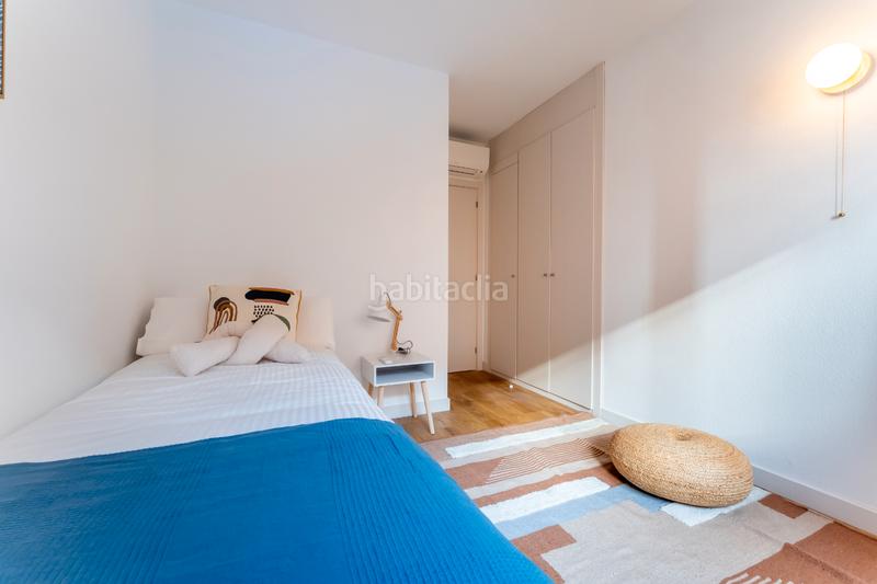 Foto fee2a168-34eb-44bb-b5f4-a70ce947d879. Miete erdgeschoss in calle de isabel clara eugenia 41 in Madrid