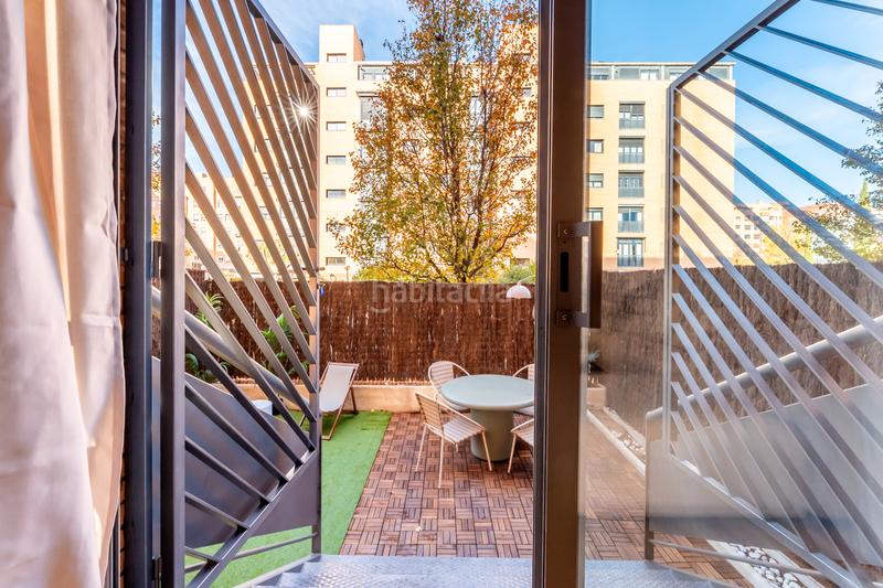 Foto 3070f54e-336a-4437-a0a9-df47611a3dd1. Location rez-de-chaussée dans calle de isabel clara eugenia 41 dans Madrid