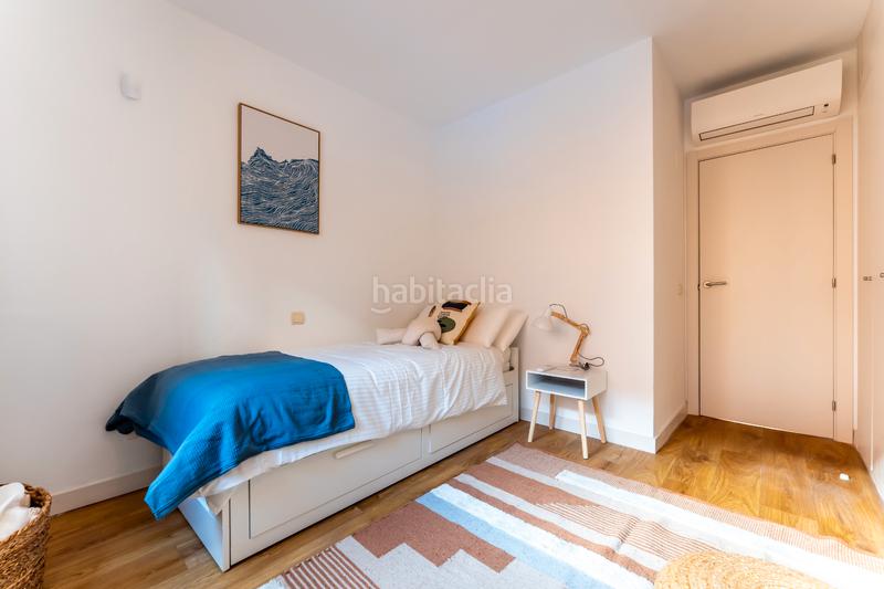 Foto e3868c7c-b5a6-4918-9e83-1d3c4dd5ec21. Location rez-de-chaussée dans calle de isabel clara eugenia 41 dans Madrid