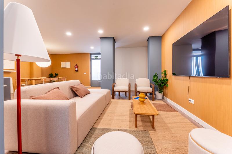 Foto 03bd156f-7ad4-4399-9857-659e9ab22d75. Affitto appartamento in calle de isabel clara eugenia 37 in Madrid