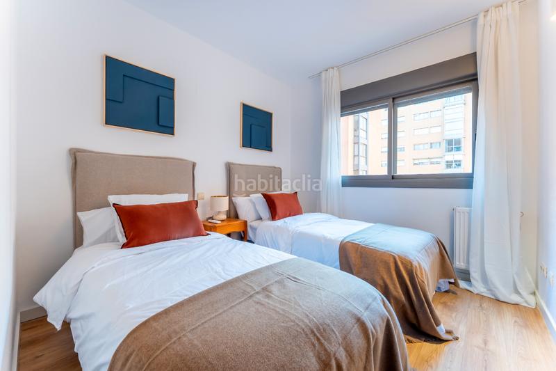 Foto 73f2aba0-0b20-4b28-8515-a01097ececfb. Alquiler piso en calle de isabel clara eugenia 37 en Madrid