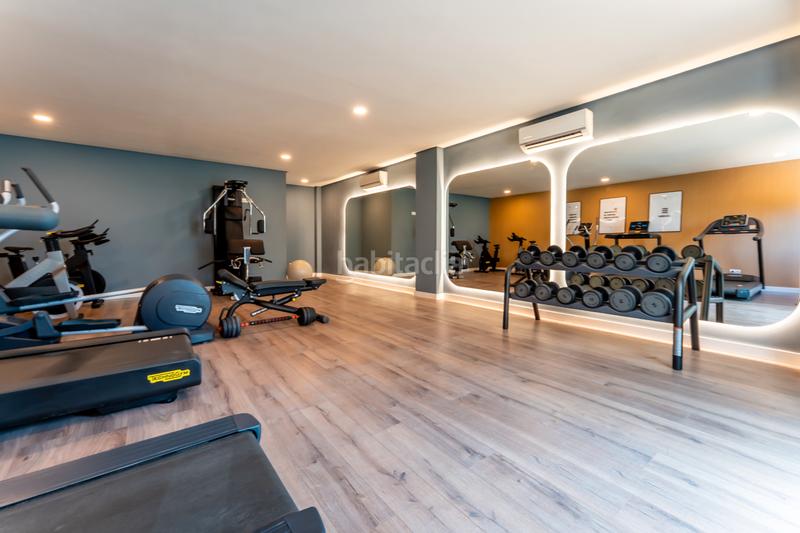 Foto cc7497b8-fa80-43e1-b89f-1001e5d6045b. Alquiler piso en calle de isabel clara eugenia 37 en Madrid