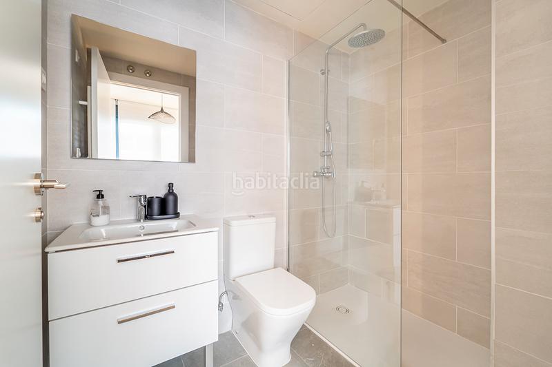 Foto 46fc0cb1-6492-4aad-8ab2-260bd0efbd4e. Affitto monolocale in calle de garcía luna 20 in Ciudad Jardín Madrid