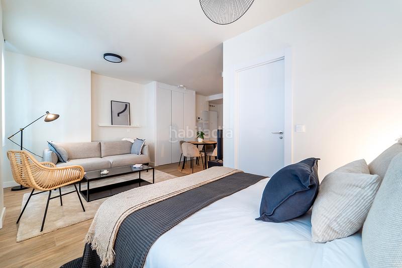 Foto a72eb906-cd53-4255-90d8-d760f8edeef3. Rent studio in calle de garcía luna 20 in Ciudad Jardín Madrid