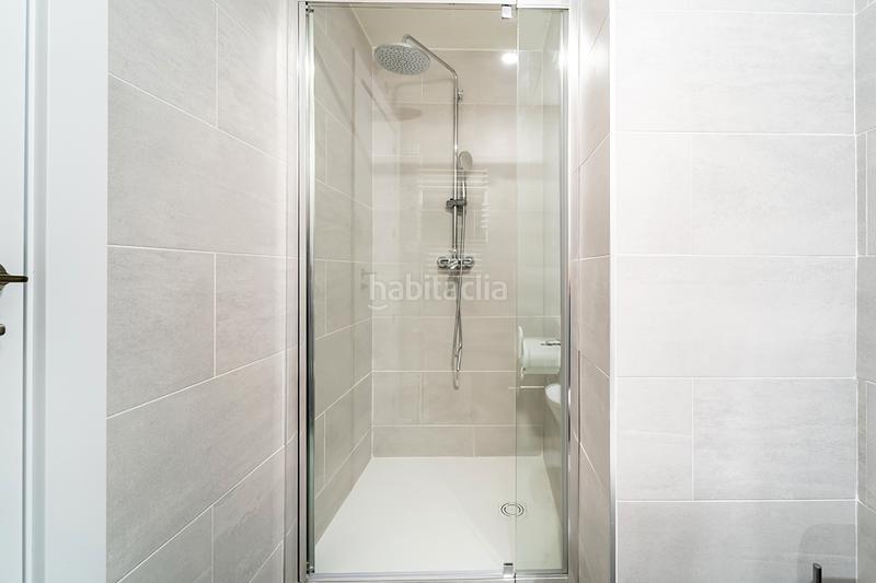 Foto 6415c3e6-6d89-4e40-8add-80d06be6ebbb. Location studio dans calle de garcía luna 20 dans Ciudad Jardín Madrid