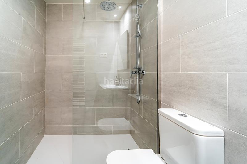 Foto 7bd8f0a9-2720-4bba-8f20-73438c21f775. Location appartement dans calle de garcía luna 20 dans Madrid