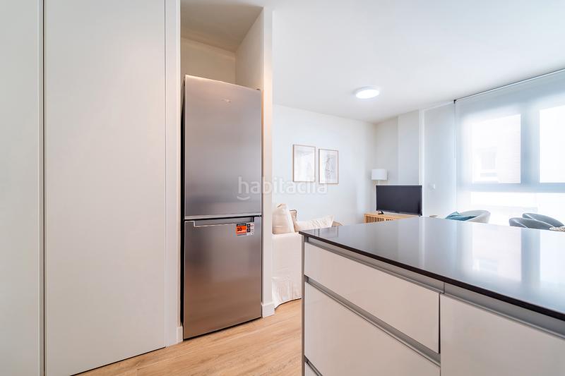 Foto c9401e6a-75b6-4662-ac6b-4f6689c158b7. Location appartement dans calle de garcía luna 20 dans Madrid