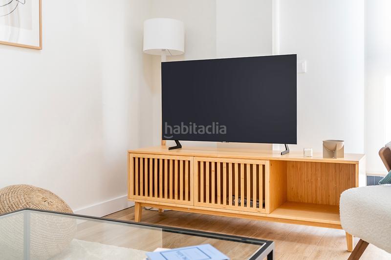 Foto 18af4630-2241-4f97-aa36-9d13fb8449c1. Miete appartement in calle de garcía luna 20 in Ciudad Jardín Madrid