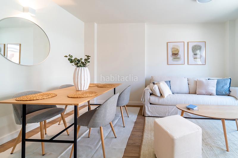 Foto 6fdc55ff-c6fe-45ff-83c9-57a6b647888e. Affitto attico in calle de garcía luna 20 in Ciudad Jardín Madrid