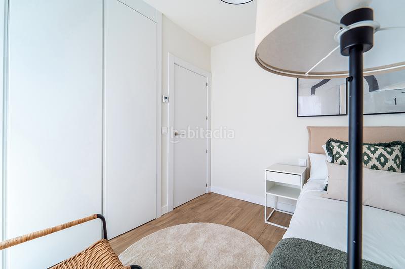 Foto 576ed93d-68ef-4c3e-b068-7ef5678c8674. Rent penthouse in calle de garcía luna 20 in Ciudad Jardín Madrid