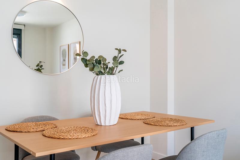 Foto 58c4ae92-7304-4add-8c53-1ae78323b253. Rent penthouse in calle de garcía luna 20 in Ciudad Jardín Madrid