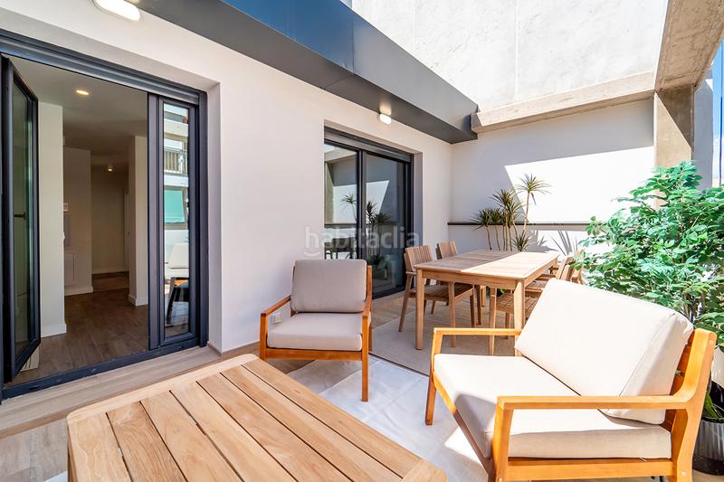 Foto 758d0c3d-ddf2-4ae8-a154-c9e4812b677d. Rent penthouse in calle de garcía luna 20 in Ciudad Jardín Madrid