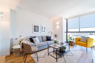 Miete Etagenwohnung in Calle de isabel clara eugenia 37