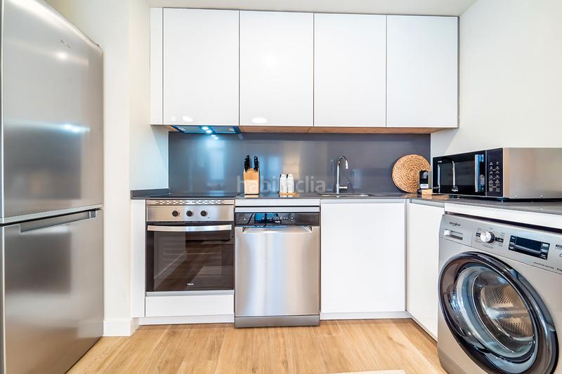 Foto 4f017d5e-a318-4859-b9b1-d51eb3d8ec8b. Location appartement dans calle de garcía luna 20 dans Madrid