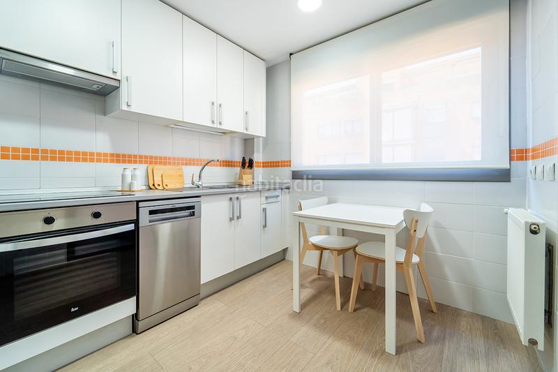 Foto 052f299f-c080-4819-b4a4-4c26e2284730. Location appartement dans calle de isabel clara eugenia 43 dans Madrid