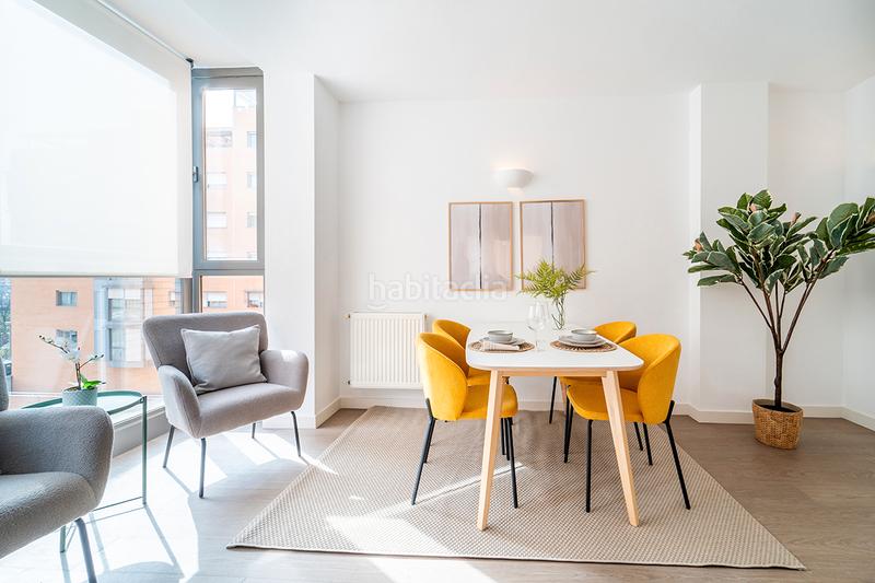 Foto 94ca5cd3-1c7d-4be7-b73a-004c85a98a35. Location appartement dans calle de isabel clara eugenia 43 dans Madrid