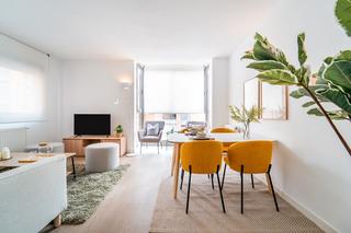 Rent Flat in Calle de isabel clara eugenia 43