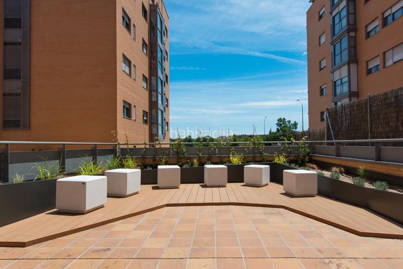 Foto 847b33ce-7571-4e1b-8bf7-1c90bad7fc46. Rent flat in calle de isabel clara eugenia 41 in Sanchinarro Madrid