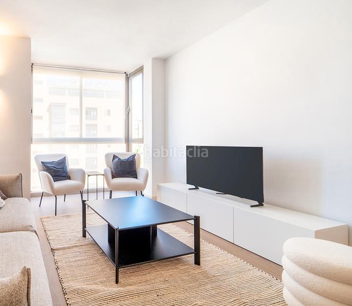 Foto ca6aedae-d16f-4417-b673-0849b8c86f02. Rent flat in calle de isabel clara eugenia 41 in Sanchinarro Madrid