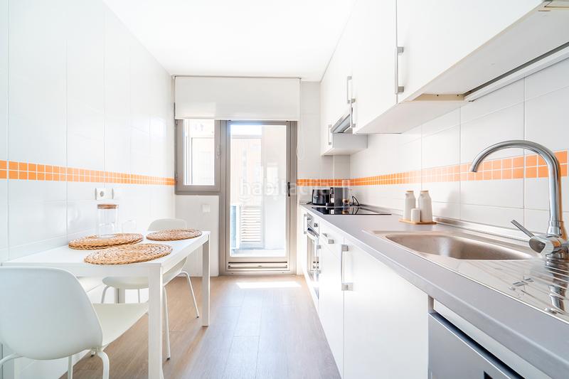 Foto 3ec885a4-d989-4af2-b4a1-d606bd288ecf. Alquiler piso en calle de isabel clara eugenia 41 en Madrid