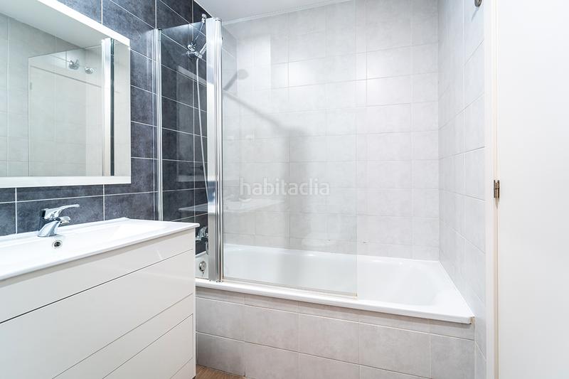 Foto 6f4e309c-8c90-4a95-895e-6ff7e00690bb. Location attique dans calle de isabel clara eugenia 37 dans Madrid