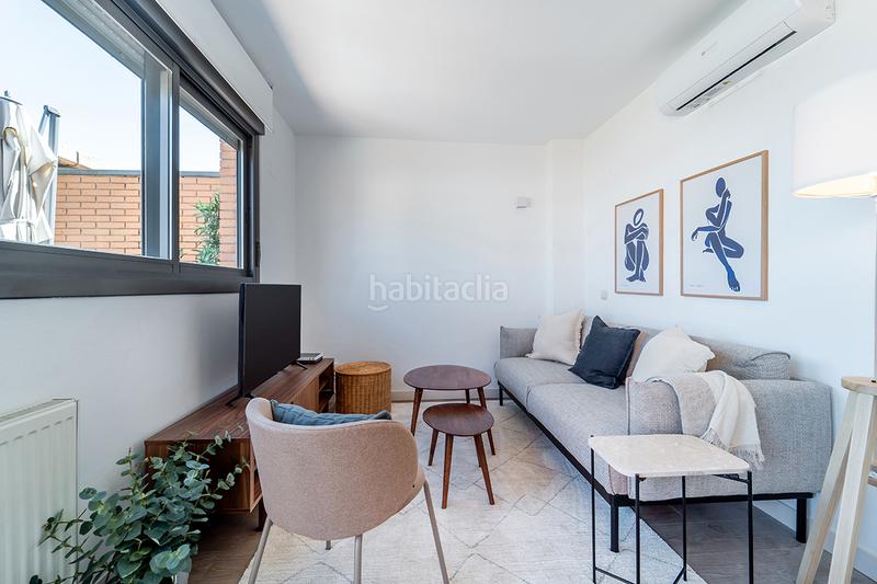 Foto e78d52eb-62c1-4b8c-bd87-72dd22fa8044. Miete dachwohnung in calle de isabel clara eugenia 37 in Madrid