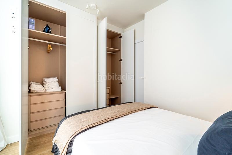 Foto 4fed7a46-4ab3-4962-9fdc-61eac2781b1b. Rent penthouse in calle de garcía luna 20 in Ciudad Jardín Madrid