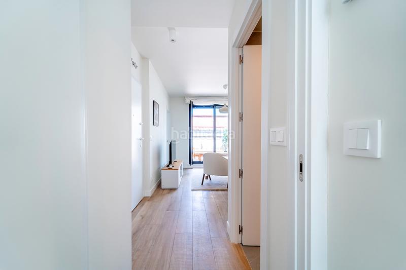 Foto da1751c1-829f-47ae-8fb4-27b164995e2d. Rent penthouse in calle de garcía luna 20 in Ciudad Jardín Madrid