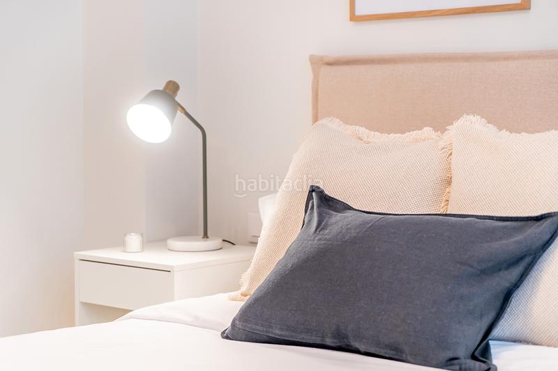 Foto 5ba0a92a-dc21-459c-94d5-c58b2fc1f7b3. Lloguer apartament a calle de garcía luna 20 a Ciudad Jardín Madrid