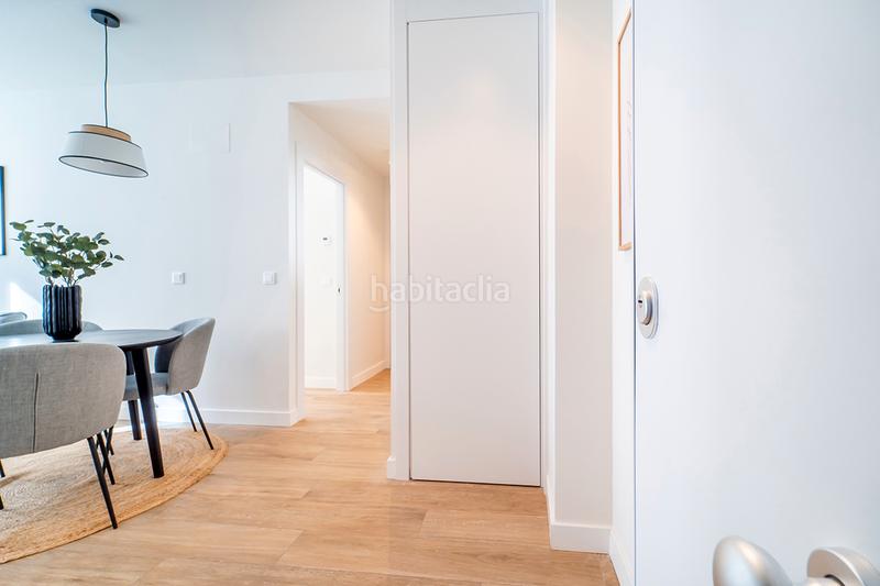 Foto ca2f9adc-ba32-4966-b75b-9df8da1b29cf. Location appartement dans calle de garcía luna 20 dans Madrid