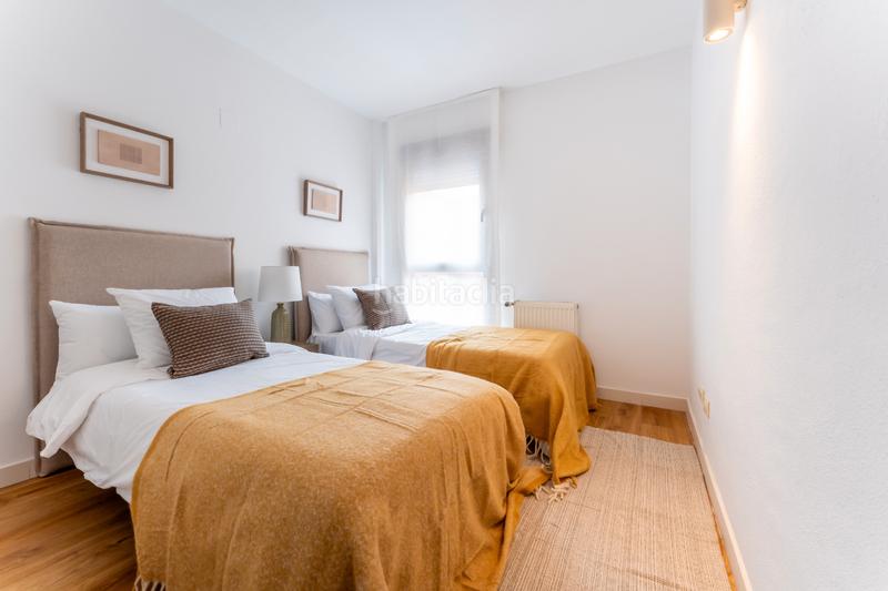 Foto f8535d8c-00b2-48dd-82dd-bbcf557b84fd. Alquiler piso en calle de isabel clara eugenia 43 en Madrid