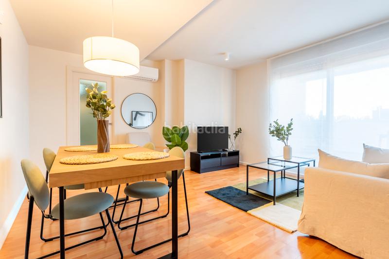 Foto 9c96c445-c1b3-407e-911c-6a1932fad407. Rent penthouse in calle del pintor ignacio de zuloaga 4 in Madrid