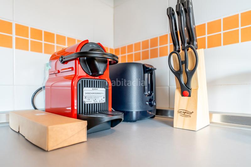 Foto 699895e0-10a7-4e9a-82a4-41a66bb2cb6e. Affitto appartamento in calle de isabel clara eugenia 43 in Madrid