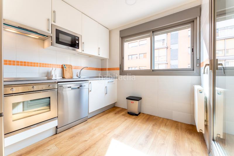 Foto 9dce0cb3-9710-402b-a063-c922123b92e1. Location appartement dans calle de isabel clara eugenia 43 dans Madrid