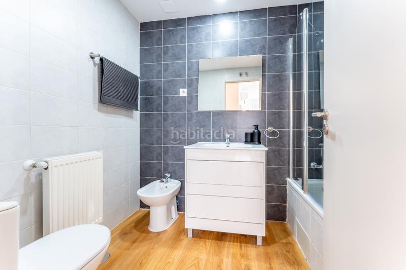 Foto bcf51c46-9c72-408d-a7d0-8f1bc19205ac. Rent flat in calle de isabel clara eugenia 43 in Sanchinarro Madrid