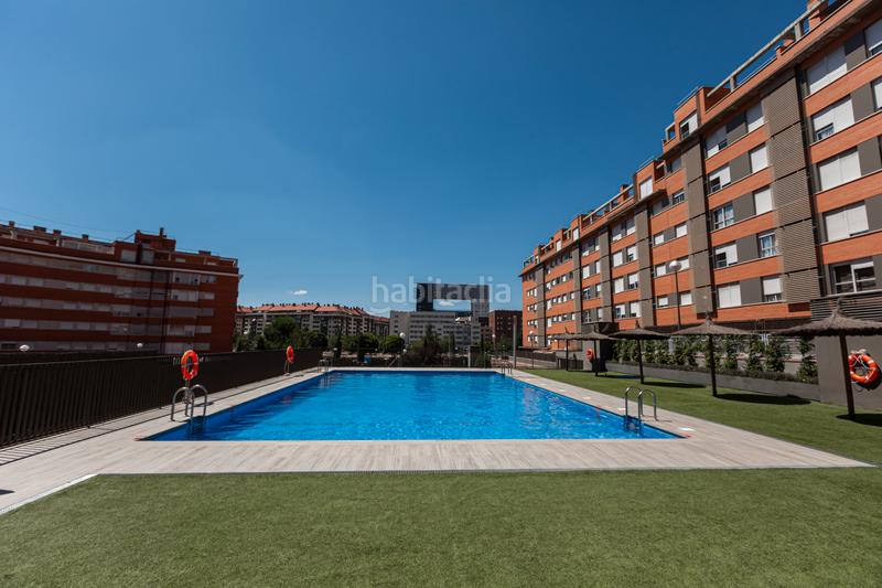 Foto 8c05712e-5c75-4562-8bc2-a35bd6540d44. Lloguer apartament a calle del pintor ignacio de zuloaga 16 a Madrid