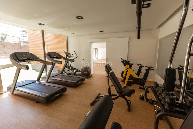 Foto 9cbcbf3c-2de3-470f-ae79-2af2d37061eb. Alquiler apartamento en calle del pintor ignacio de zuloaga 16 en Madrid