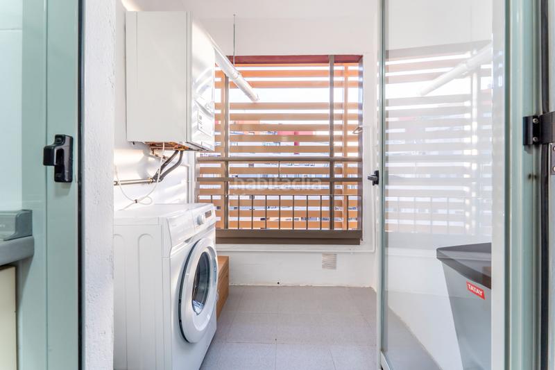 Foto a4ad7f96-77b4-4dd5-b5fe-05044786ef19. Alquiler apartamento en calle del pintor ignacio de zuloaga 16 en Madrid