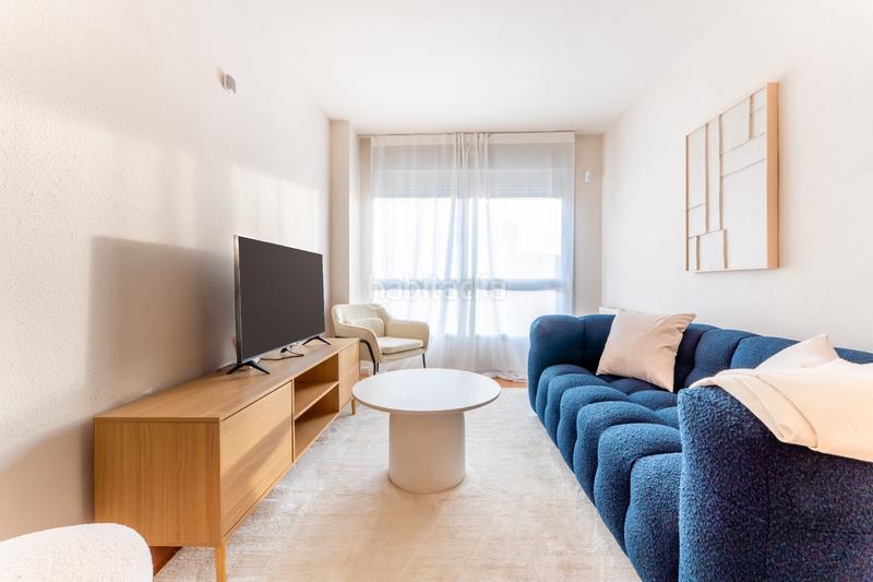 Foto ba581273-8f84-4947-83b7-48e404f4fd68. Alquiler apartamento en calle del pintor ignacio de zuloaga 16 en Madrid