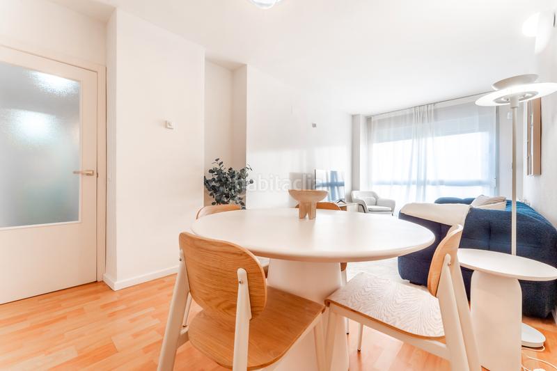 Foto 37ff3b92-f519-4ae9-9a97-50effe66f9a9. Miete appartement in calle del pintor ignacio de zuloaga 16 in Madrid