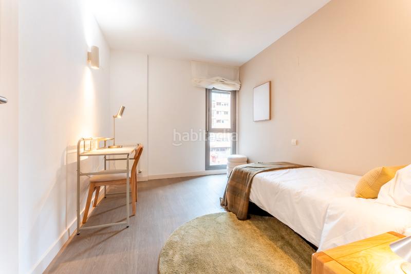 Foto 66b83812-8025-4351-8df1-19741e4b271f. Affitto appartamento in calle de isabel clara eugenia 33 in Madrid