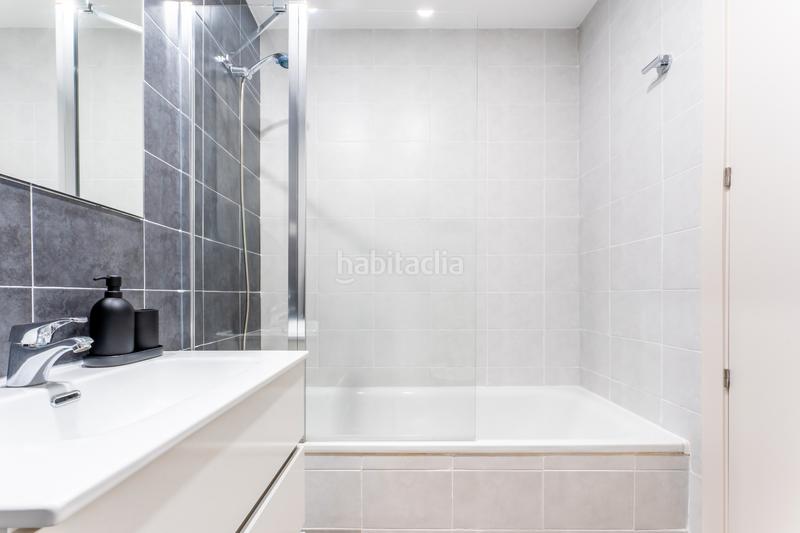 Foto 321317f0-f331-4ce8-9365-93770a5c7a37. Location appartement dans calle de isabel clara eugenia 33 dans Madrid