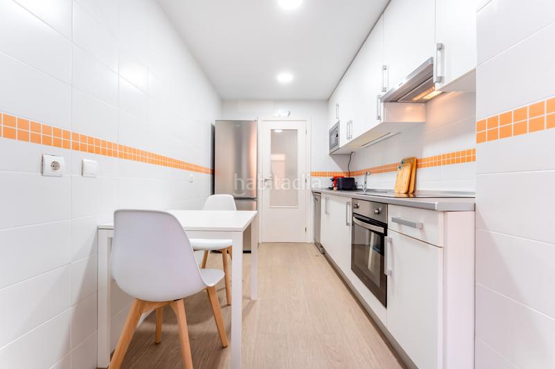 Foto 0d9873e5-c8fb-4ae2-b7e6-6cfb2dba1edb. Location appartement dans calle de isabel clara eugenia 31 dans Madrid