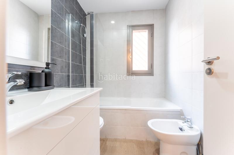 Foto 6c14d39f-1b55-4d9b-95ed-1a7701039bb5. Location appartement dans calle de isabel clara eugenia 31 dans Madrid