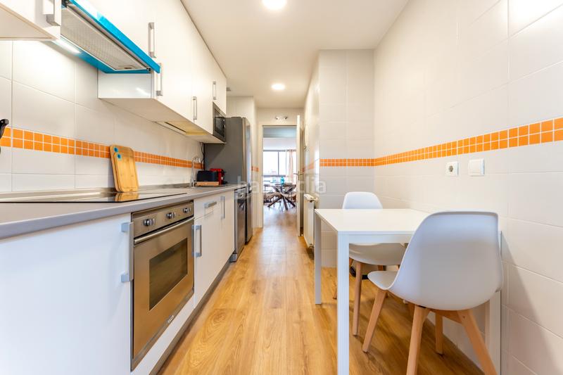 Foto 9a0096af-8efd-4ce0-ad78-f7e20a3a35c1. Rent flat in calle de isabel clara eugenia 37 in Sanchinarro Madrid