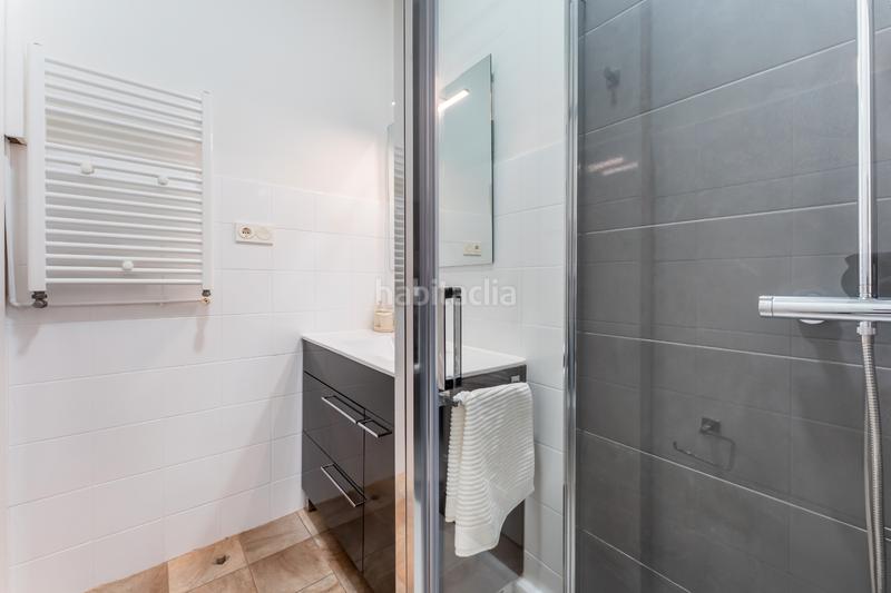 Foto 86244f2c-a1df-40fe-b622-57057a6c5f36. Lloguer apartament a gran vía 10 a Gros Donostia - San Sebastián