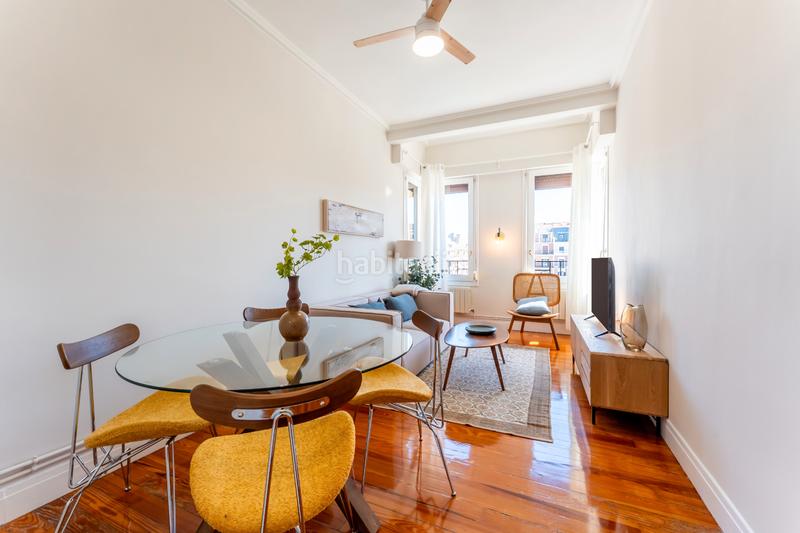 Foto bd691262-d86c-4573-a999-92d2645c773e. Alquiler apartamento en gran vía 10 en Gros Donostia - San Sebastián